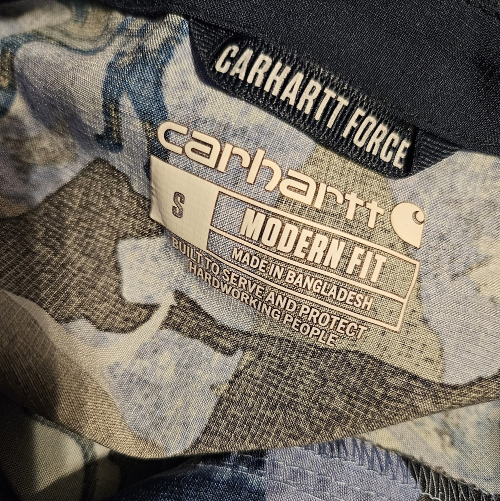 Carhartt Force Dogs 5-Pocket Modern Fit V-Neck Scrub Top - Picture 8 of 9